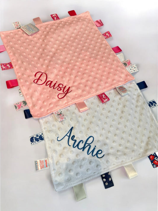 Baby personalised taggie comforter